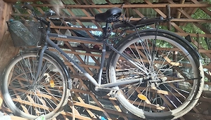 Vând bicicletă nefolosită,robustă,bărbătească,pentru persoane cu ,,greutate"
