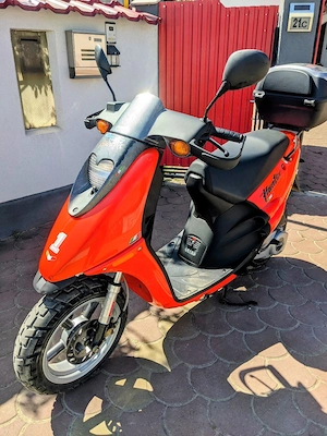 Scuter ca nou derbi hunter 1350 km