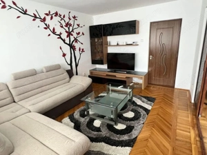De închiriat apartament 3 camere | 70 mp | Etaj 1 | Micro 39