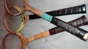 3 rachete tenis camp vintage din lemn pt. colectie WINNER - MASTER WIN - TURNIER --- PRET 350 RON TO