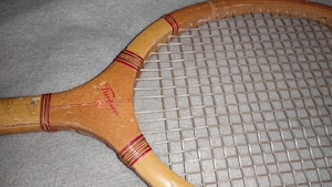 3 rachete tenis camp vintage din lemn pt. colectie WINNER - MASTER WIN - TURNIER --- PRET 350 RON TO - imagine 5