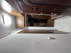 Vand apartament cu 2 camere