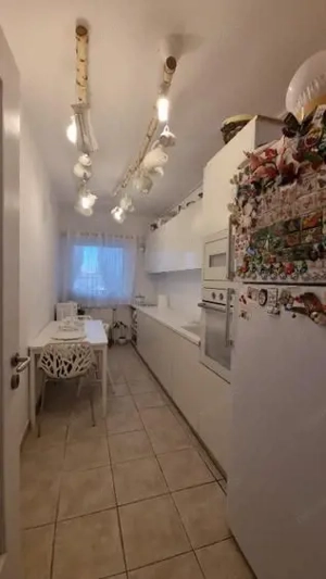 Apartamentul Cu 3 camere Doamna Ghica Plaza, terasă 27 mp, 2 băi, spațios - imagine 2