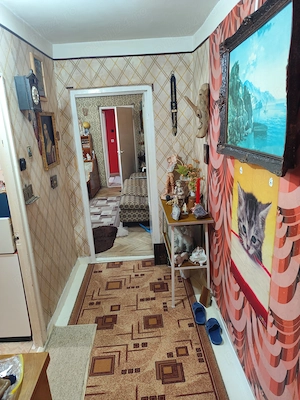 Inchiriez apartament zona Cetate - imagine 2
