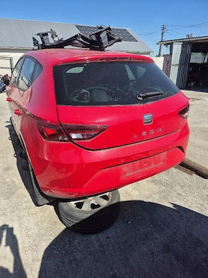 dezmembrez Seat leon 2013 - imagine 2