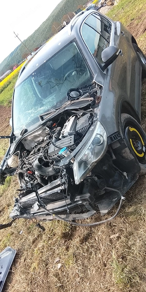 vand tiguan accidentat intreg sau piese - imagine 5