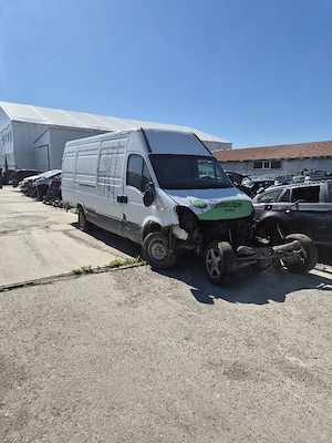 dezmembrez iveco 2.3 euro 4