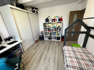 apartament 3 camere  - imagine 2