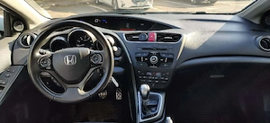 Honda Civic 1.8 benzina hatchback 6 trepte - imagine 5