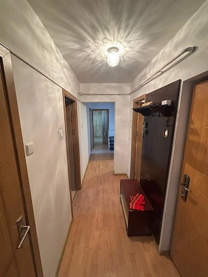 inchiriez apartament cu 3 camere ultracentral, centrala noua, 2 bai, et. 4 8 cu lift, gata de locuit - imagine 2