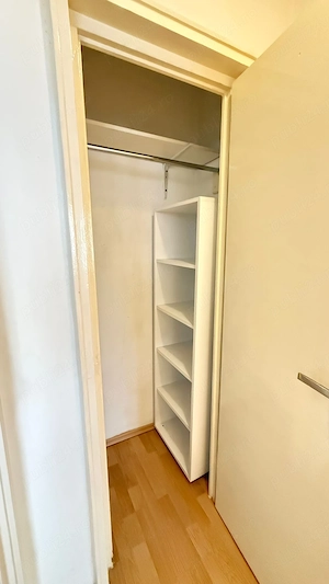 Dorobanti - Iancu de Hunedoara, 2 camere, etaj 1, balcon inchis, renovat - imagine 3