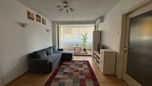 Dorobanti - Iancu de Hunedoara, 2 camere, etaj 1, balcon inchis, renovat