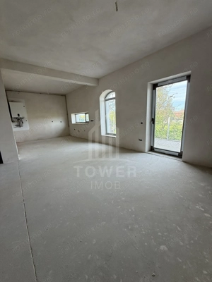Casa rezidențială cu 7 camere, 3 băi, dressing, pivniță – Sura Mica - imagine 12