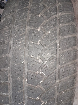 Set 4 Anvelope Iarnă 215/60 R17 Hifly Win-turi 212 - Dacia Duster (NEGOCIABIL) - imagine 3