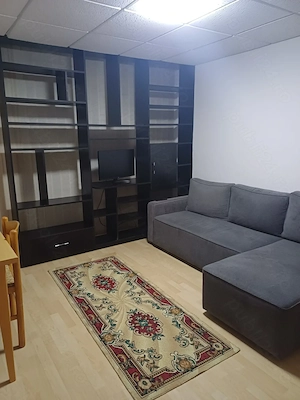 Inchiriez apartament cu 2 camere 