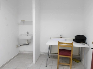 Inchiriere spatiu comercial cu acces stradal in Ploiesti, zona Cantacuzino - imagine 8