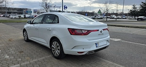 Renault Megane 4 usor avariat bara fata - imagine 6
