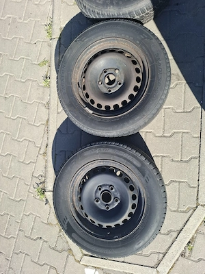 195/65R15 Roti tabla Passat - imagine 2