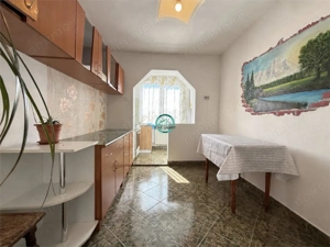 Apartament cu 2 camere de vanzare, decomandat, in Tudor str. Infratirii