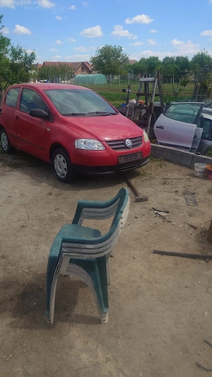 dezmembrez Volkswagen Fox  - imagine 2