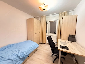 Vanzare apartament 3 camere Olimpia - imagine 8