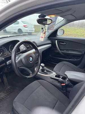 Bmw seria 1 116d 2.0 diesel - imagine 3