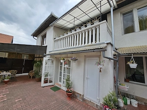 Vand casa cu spatiu comercial, 450 mp - imagine 2