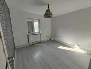 Apartament 3 camere, etaj 3, Cartier M. Kogalniceanu, 44mp Sebes, Alba - imagine 6