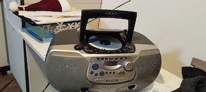 2 radiocasetofoane  49 ron ambele