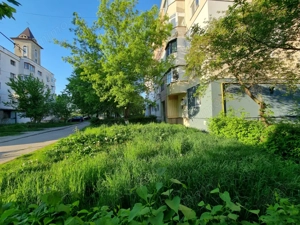 Apartament 2 camere decomandate, însorit, etaj intermediar/Zona Nord 