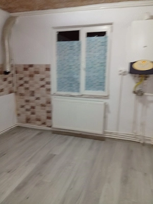 Vand 2 camere de cămin et.1 - imagine 2