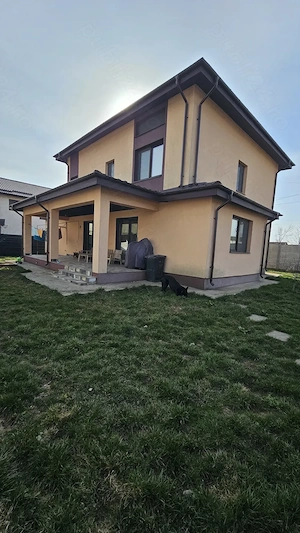 Vilă P+1 Ciorogârla | 650 mp teren | 4 camere | Garaj | Terasă | Construcție solidă - imagine 5