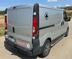 Vand sau Schimb Renault Trafic,an 2009,motor 2.0 DCI, 3 locuri - imagine 4