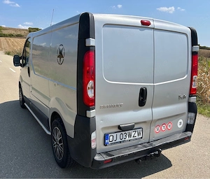 Vand sau Schimb Renault Trafic,an 2009,motor 2.0 DCI, 3 locuri - imagine 5