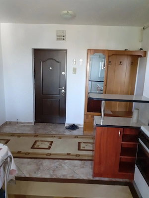 inchiriez apartament 2 camere,zona Iulius town - imagine 7