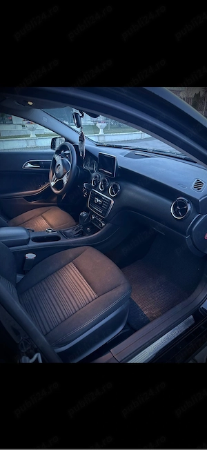 Mercedes Benz A180 - imagine 4
