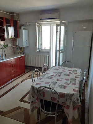 inchiriez apartament 2 camere,zona Iulius town - imagine 6