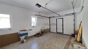CASA INDIVIDUALA PE PARTER CU GARAJ DUMBRAVITA ZONA ION CREANGA - imagine 20