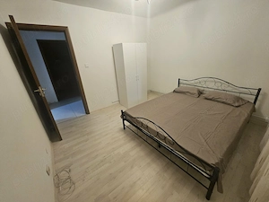 Închiriez apartament 2 camere decomandat - imagine 5