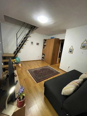 Apartament mansardă 3 camere   72 mp   Bld Mihai Viteazu