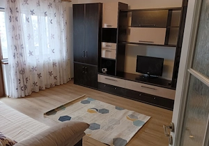 Apartament 2 camere de închiriat Brasov