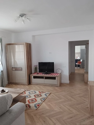 Apartament cu 2 camere de inchiriat - imagine 7