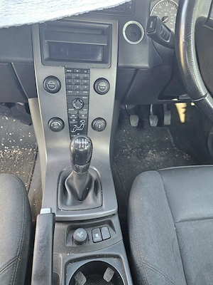 vand/dezmembrez  volvo v50  - imagine 7
