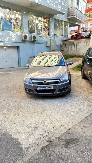 Opel Astra H