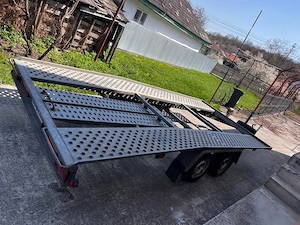 Platforma auto de vanzare