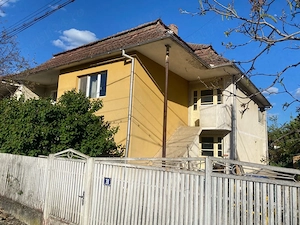 Casa de vanzare 