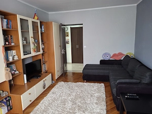 Vand apartament 2 camere - imagine 10