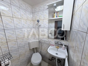 Garsoniera mobilata si utilata la etaj 2 zona Broscarie Sibiu - imagine 7