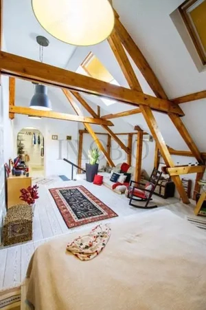 Mansardă duplex deosebită 140 mp în vilă | Polona