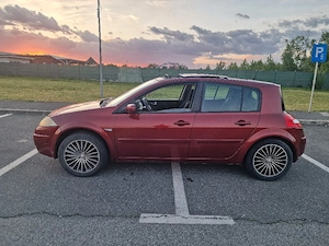 Renault Megane 2 1.4 benzina 2007   AC, trapă, fără rugină, întreținută - imagine 2